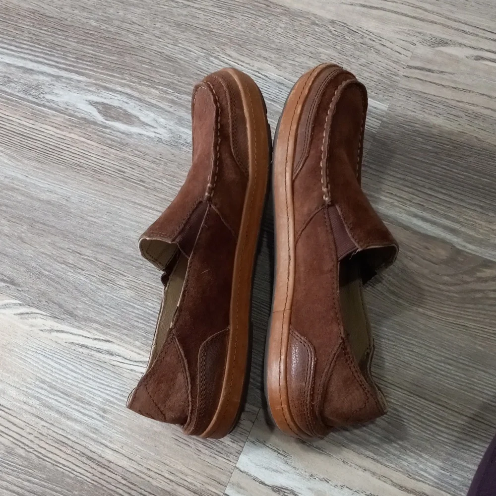 Olukai Puhalu Brown Suede Moccasin Slide Men's Size 8.5